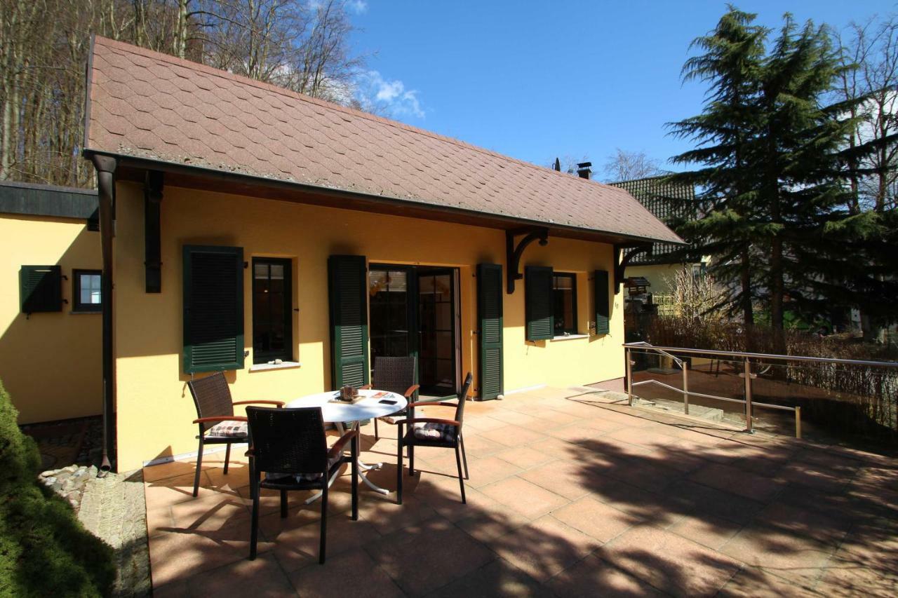 Ferienhaus Sommertied Sellin  Bagian luar foto